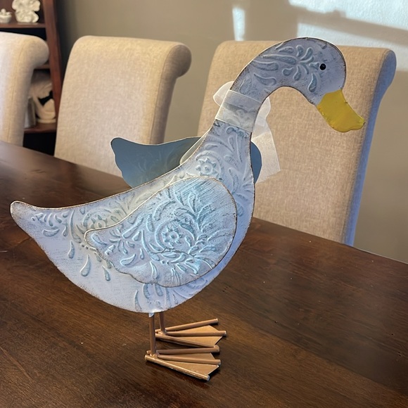Metal Goose - Picture 3 of 9